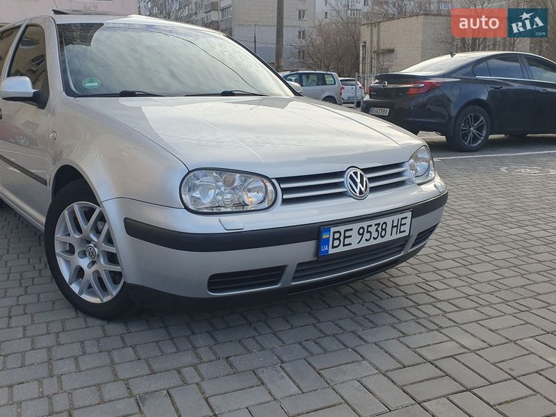 Volkswagen Golf 2001