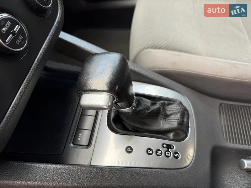 Volkswagen Golf 2006 VIN WVWZZZ1KZ6B135651 фото оголошення 43 з 88