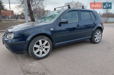 Хетчбек Volkswagen Golf 2003 в Жовтих Водах