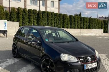 Хэтчбек Volkswagen Golf 2006 в Ровно