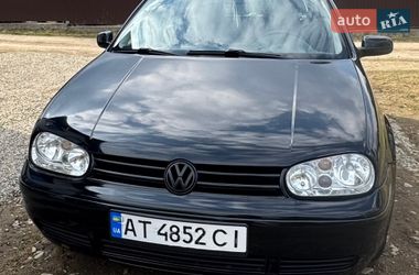 Хетчбек Volkswagen Golf 1997 в Микуличині
