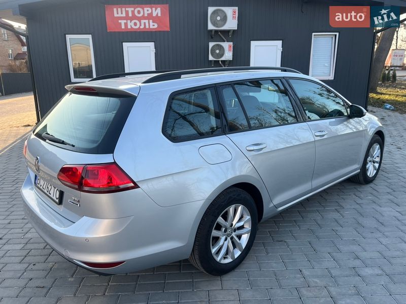 Универсал Volkswagen Golf 2015 в Львове