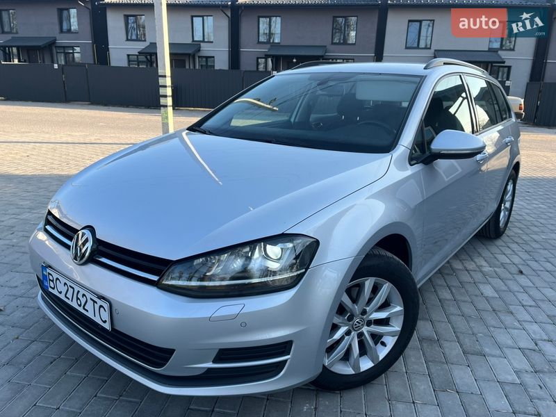 Универсал Volkswagen Golf 2015 в Львове