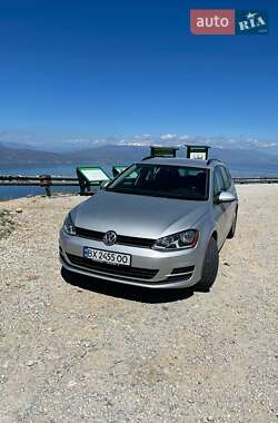 Универсал Volkswagen Golf 2015 в Львове