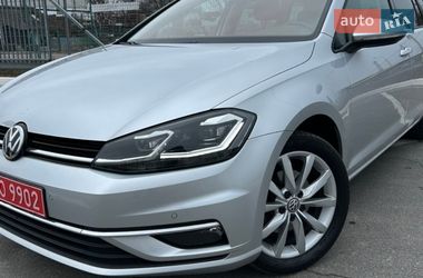 Универсал Volkswagen Golf 2020 в Днепре