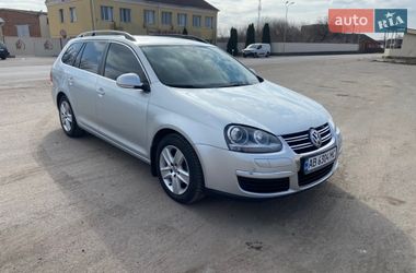 Універсал Volkswagen Golf 2009 в Вінниці