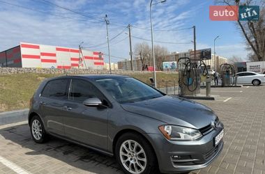 Хэтчбек Volkswagen Golf 2017 в Софиевской Борщаговке