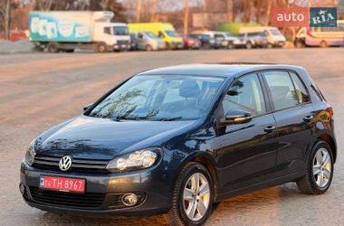 Хэтчбек Volkswagen Golf 2009 в Староконстантинове