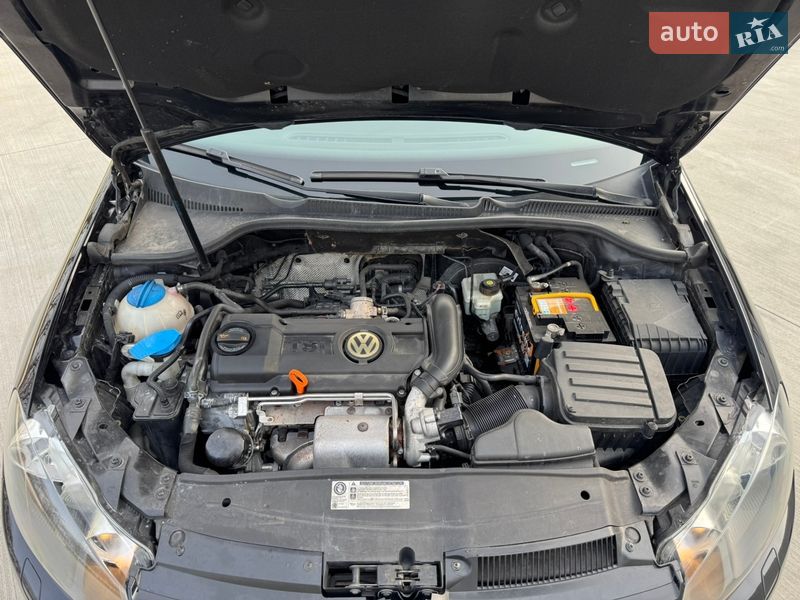 Хетчбек Volkswagen Golf 2010 в Луцьку