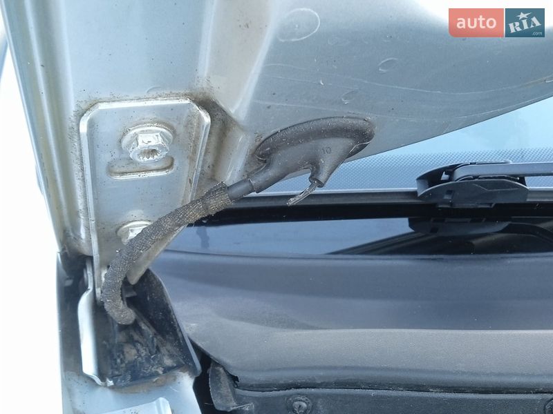 Хэтчбек Volkswagen Golf 2001 в Хмельницком