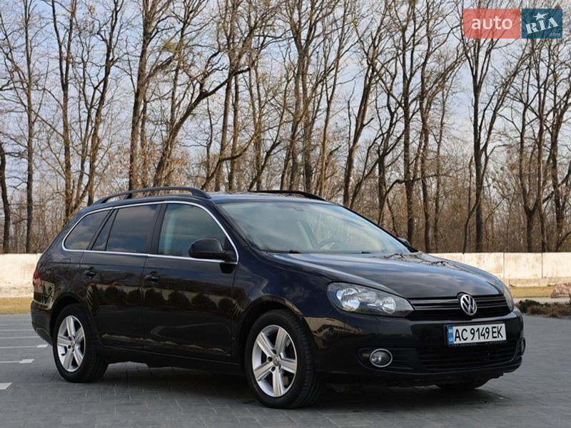 Универсал Volkswagen Golf 2011 в Луцке
