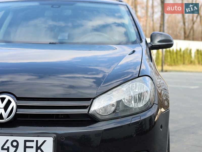 Универсал Volkswagen Golf 2011 в Луцке