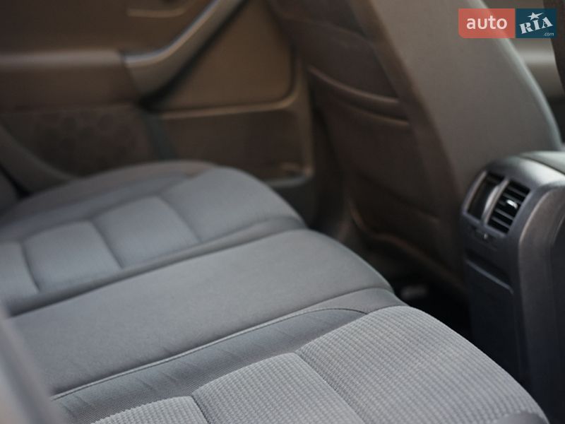 Универсал Volkswagen Golf 2011 в Луцке