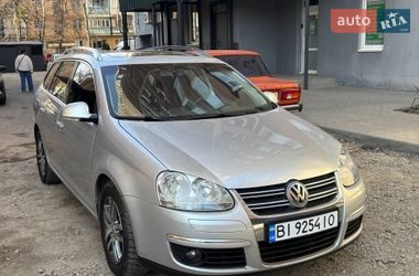 Універсал Volkswagen Golf 2009 в Києві