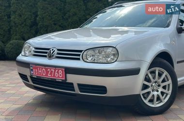 Універсал Volkswagen Golf 2006 в Сарнах