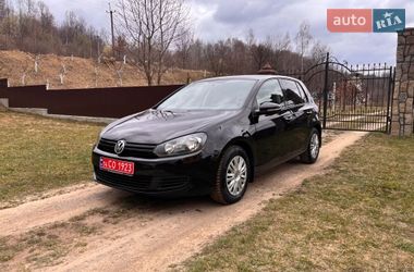 Хетчбек Volkswagen Golf 2009 в Надвірній