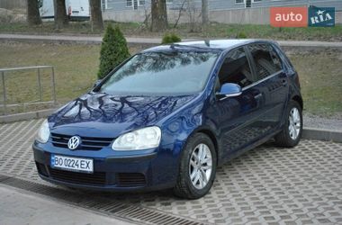 Хетчбек Volkswagen Golf 2005 в Кременці