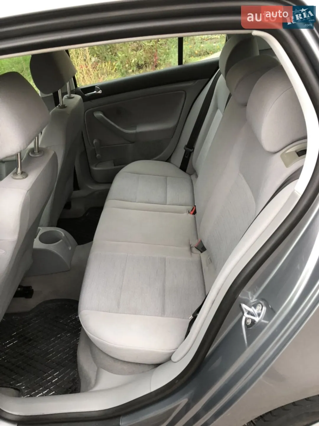 Volkswagen Golf 2005 VIN WVWZZZ1KZ5P096172 фото оголошення 7 з 11