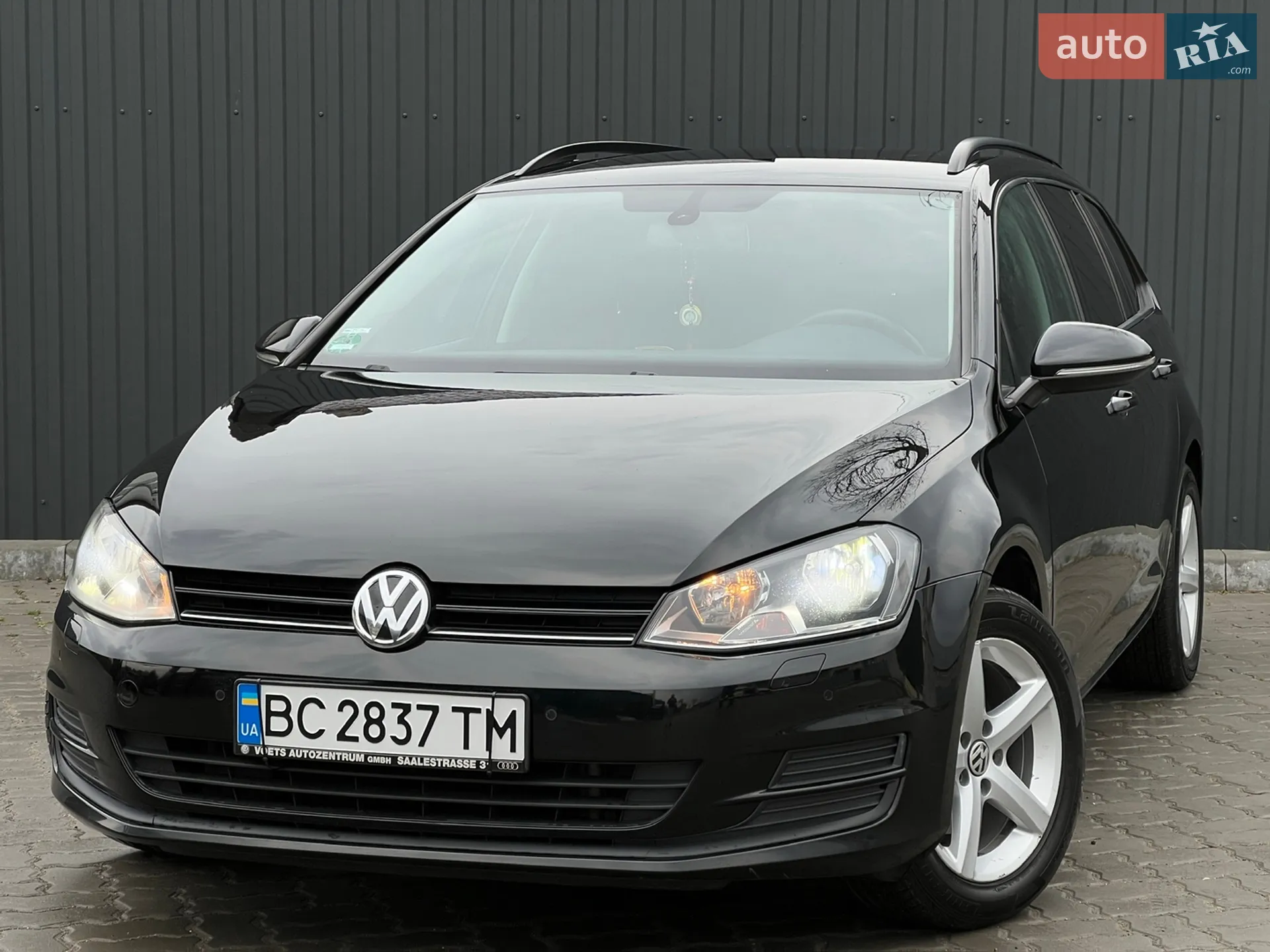 Volkswagen Golf 2015 VIN WVWZZZAUZFP634334 фото оголошення 6 з 96