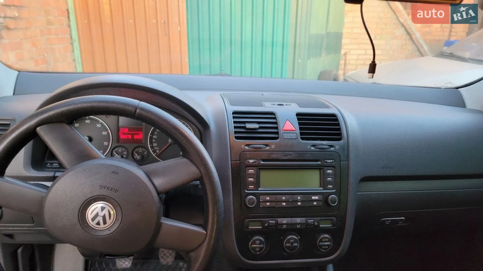 Volkswagen Golf 2005 VIN WVWZZZ1KZ5P064786 фото оголошення 9 з 11