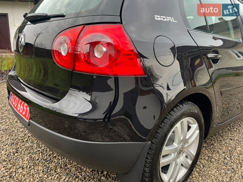 Хэтчбек Volkswagen Golf 2007 в Калуше