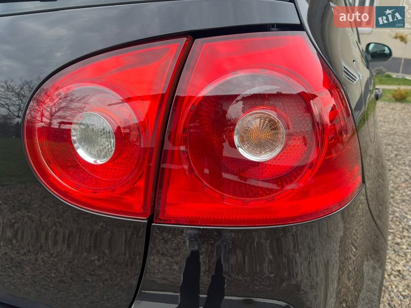 Хэтчбек Volkswagen Golf 2007 в Калуше