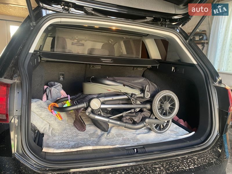 Универсал Volkswagen Golf 2013 в Луцке