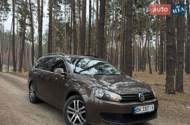 Универсал Volkswagen Golf 2013 в Киеве