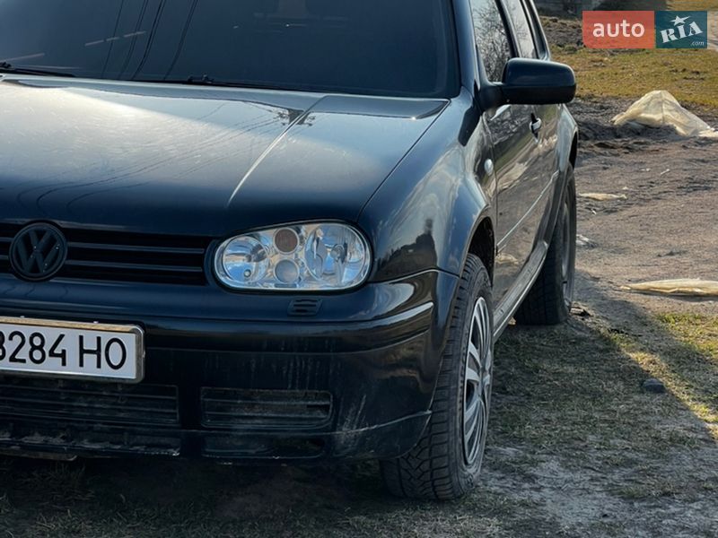 Volkswagen Golf 2002