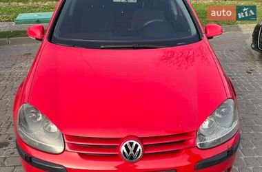 Хетчбек Volkswagen Golf 2004 в Хмельницькому