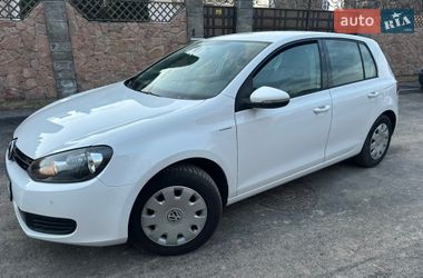 Хетчбек Volkswagen Golf 2010 в Рівному