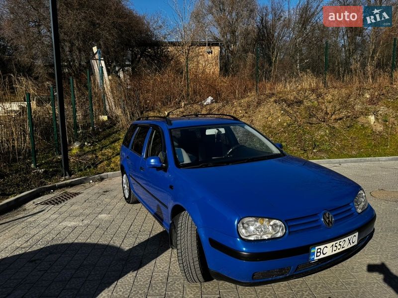 Универсал Volkswagen Golf 2001 в Львове