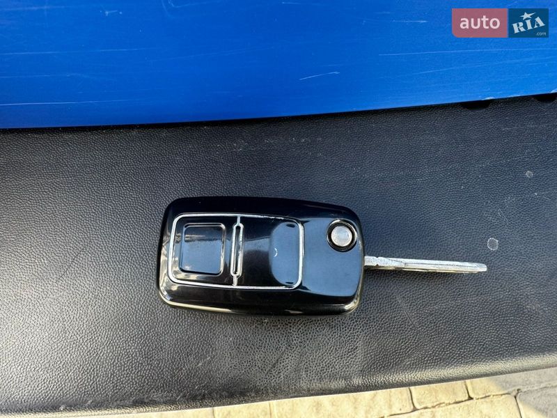 Универсал Volkswagen Golf 2001 в Львове