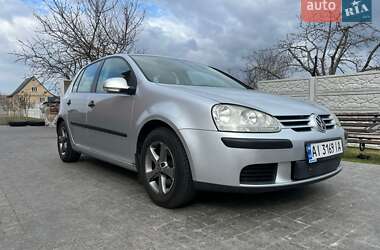 Хэтчбек Volkswagen Golf 2006 в Киеве