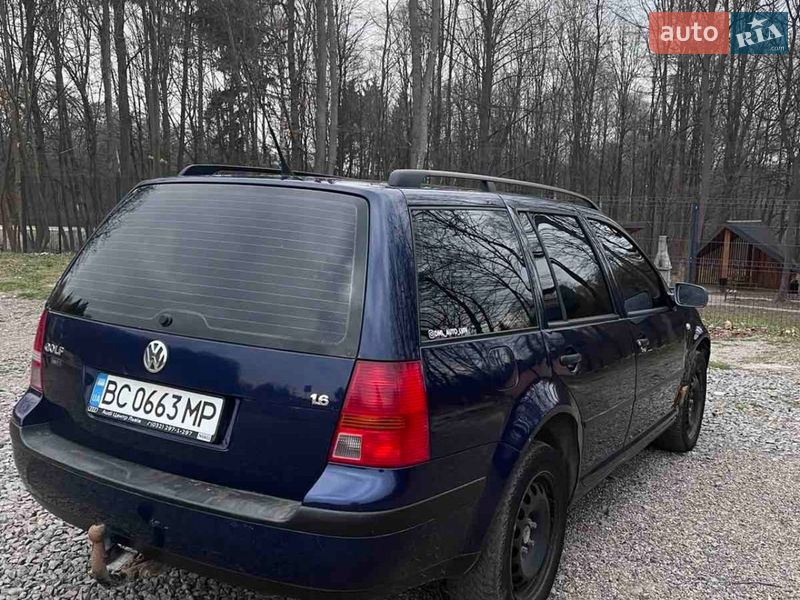 Volkswagen Golf 2000