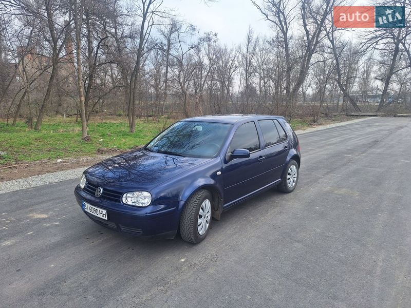 Volkswagen Golf 2000