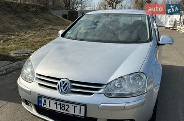Хэтчбек Volkswagen Golf 2006 в Киеве