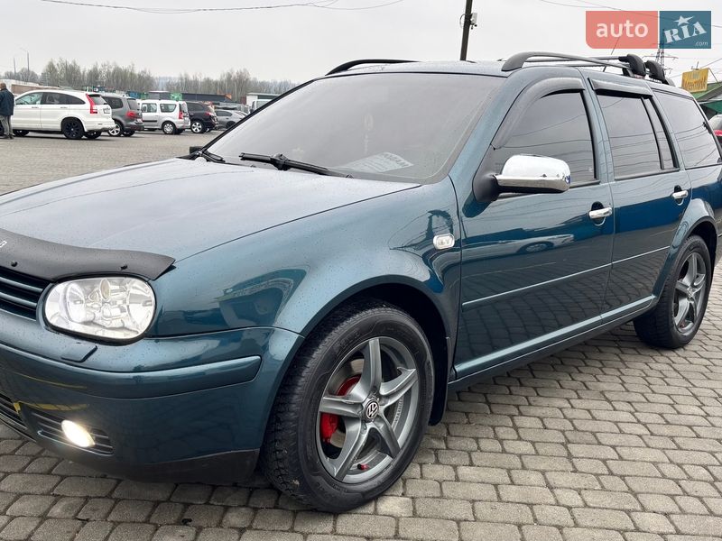 Volkswagen Golf 2003