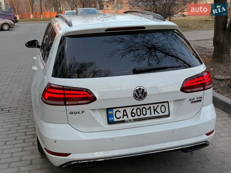 Универсал Volkswagen Golf 2017 в Черкассах