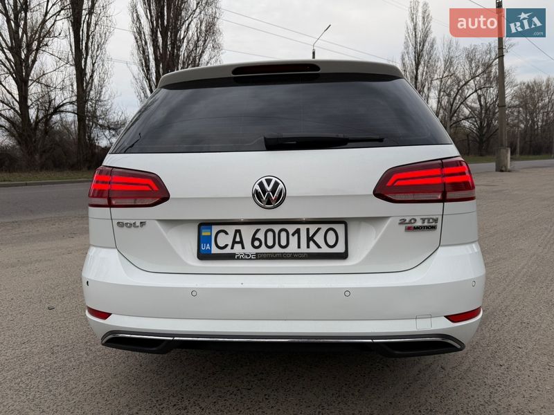 Универсал Volkswagen Golf 2017 в Черкассах