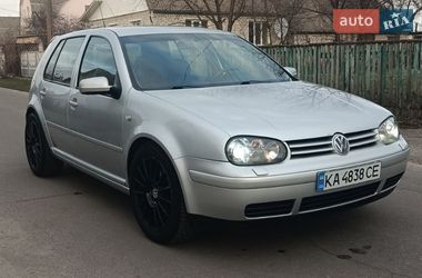 Хетчбек Volkswagen Golf 2001 в Мені