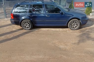 Універсал Volkswagen Golf 2005 в Києві