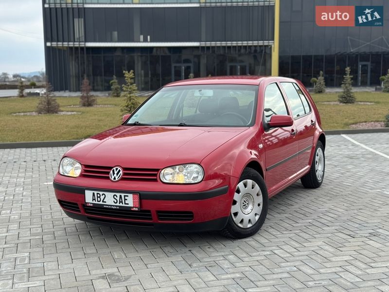 Volkswagen Golf 2003