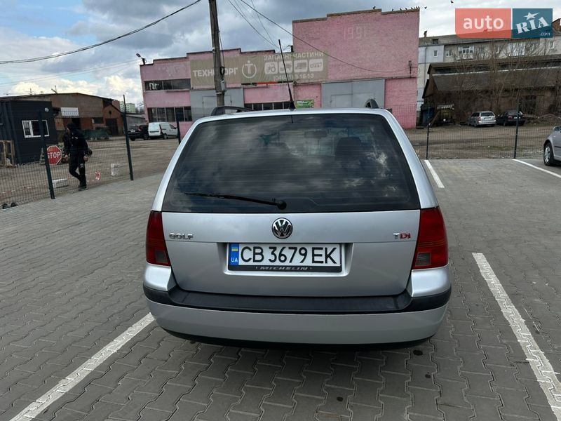 Универсал Volkswagen Golf 2001 в Нежине