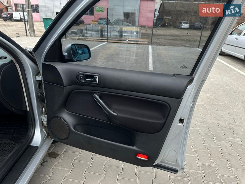 Универсал Volkswagen Golf 2001 в Нежине