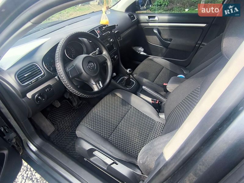 Универсал Volkswagen Golf 2009 в Звягеле