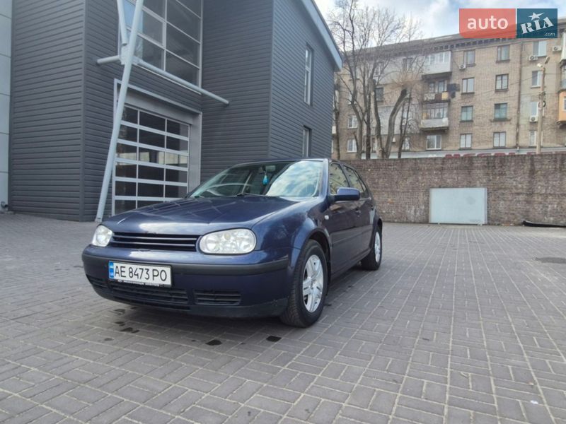 Volkswagen Golf 2000