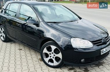 Хэтчбек Volkswagen Golf 2008 в Хусте