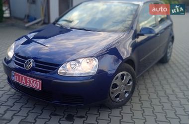 Хетчбек Volkswagen Golf 2005 в Дубні