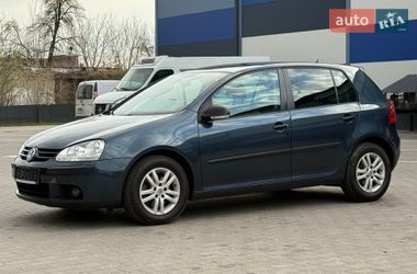 Хэтчбек Volkswagen Golf 2007 в Ровно
